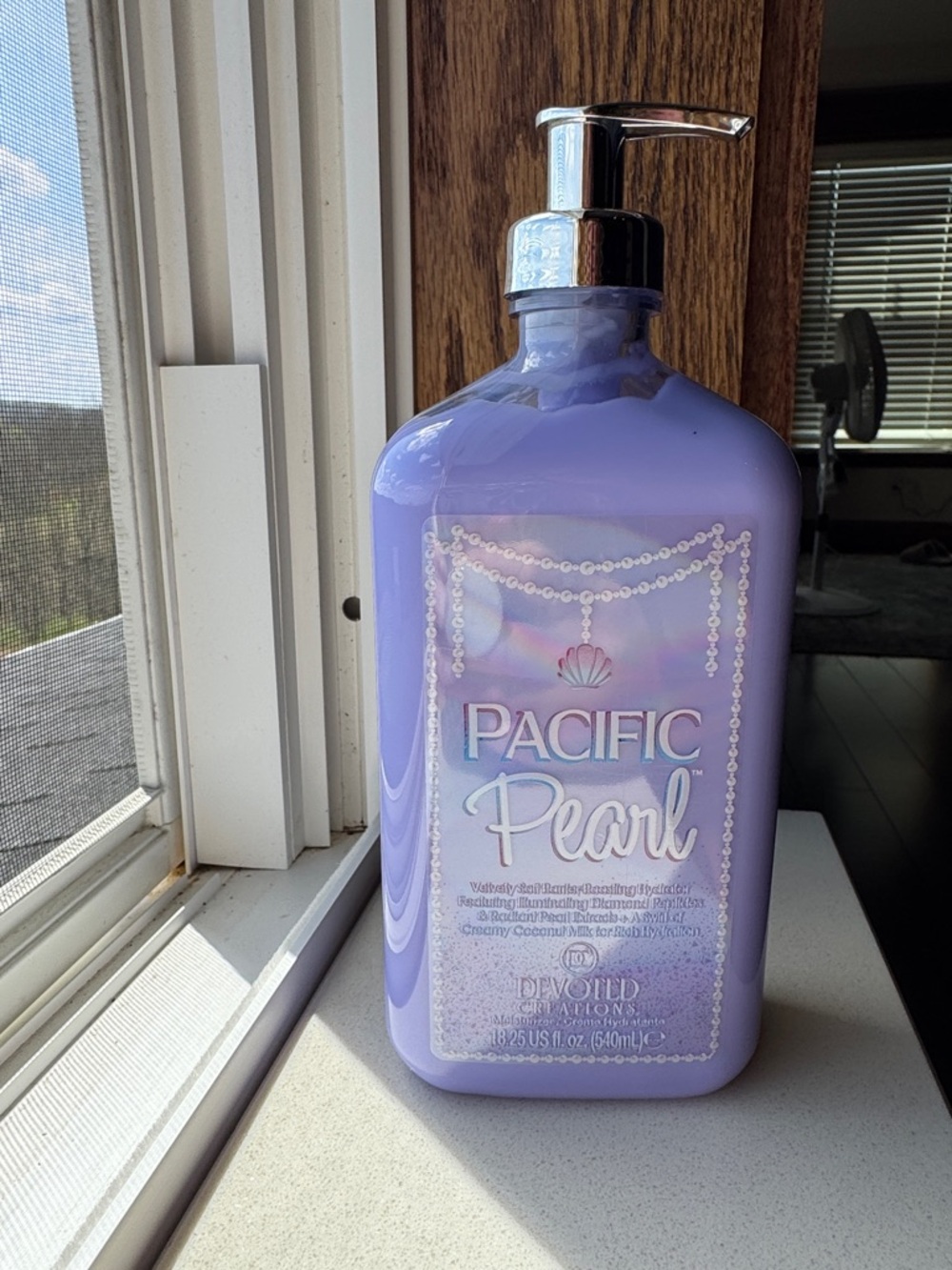 NWOT PACIFIC PEARL Lavender Body Lotion
